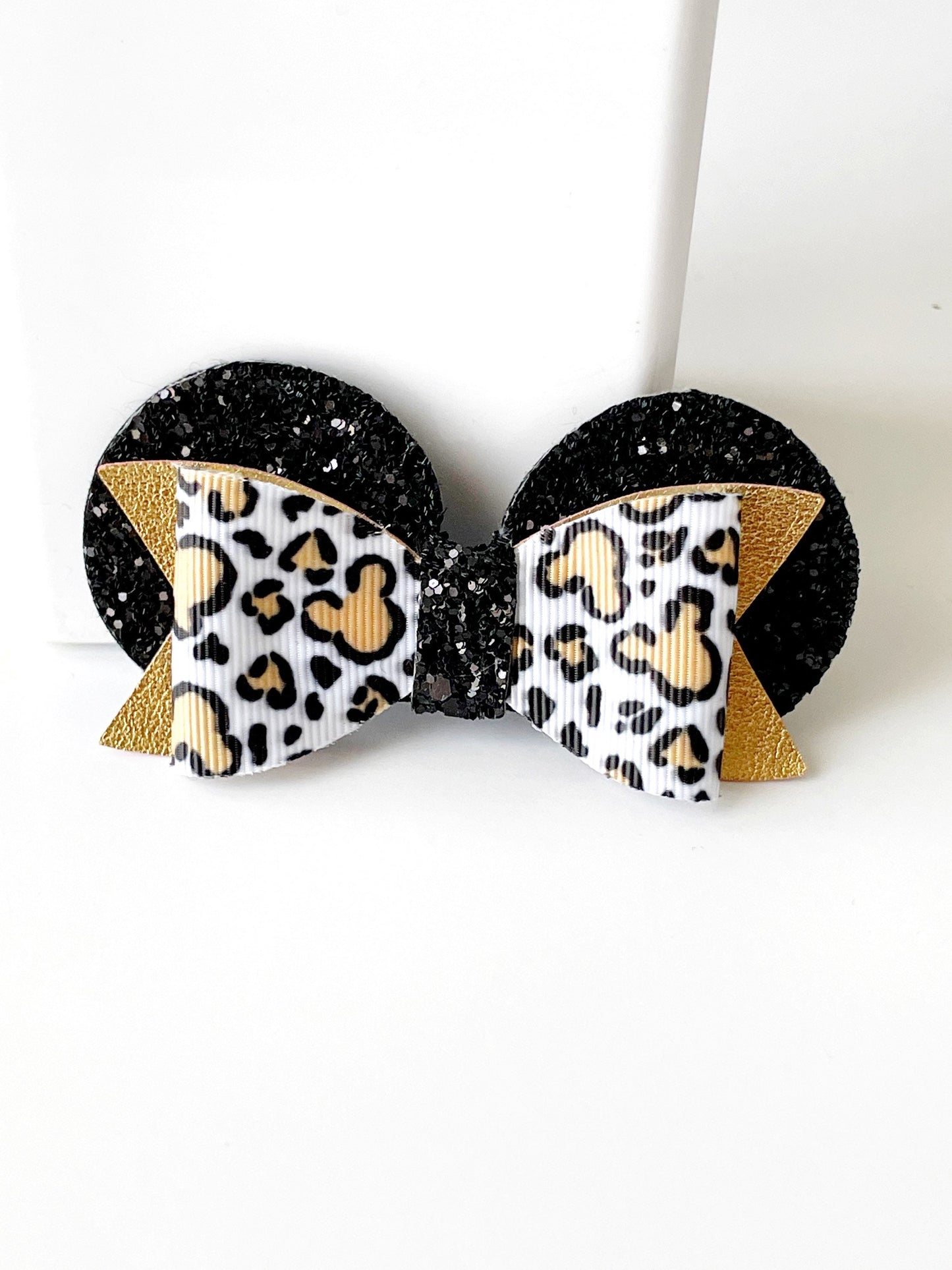 Minnie Mouse Ears Clip, Animal Kingdom Minnie Hair Clip, Safari Hair Bow, Disney Minnie Hair Clip, Animal Print Hair Clip, Minnie Mouse Bow