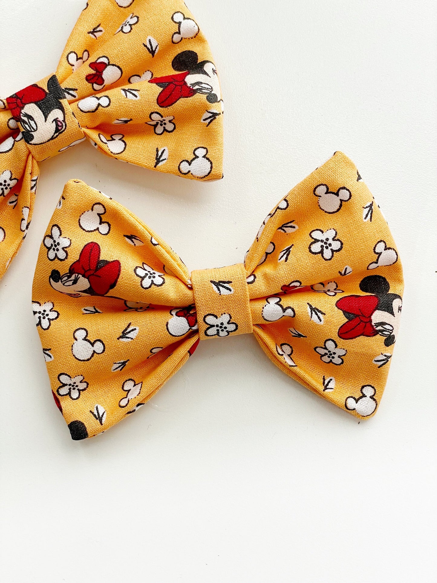 Minnie Mouse Fabric Bow, Disney Mickey Hair Bow, Disney World Hair Clip, Mickey Hair Clip, Minnie Mouse Fabric Bow Clip, Disney Park Bow