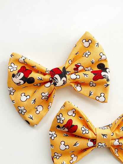 Minnie Mouse Fabric Bow, Disney Mickey Hair Bow, Disney World Hair Clip, Mickey Hair Clip, Minnie Mouse Fabric Bow Clip, Disney Park Bow