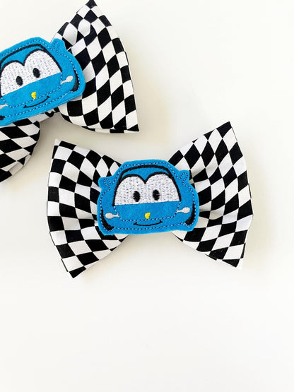 Sally Carrera Hair Bow, Cars Hair Bow, Disneyland Hair Clip, Racing Car Hair Bow, Cars Hair Clip, Disney Park Bow, Car Pixar Puffy Hair Bow