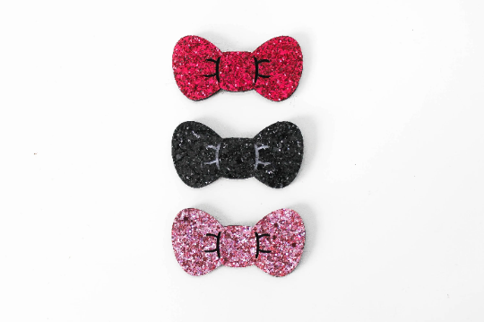 Hello Kitty Glitter Hair Bow